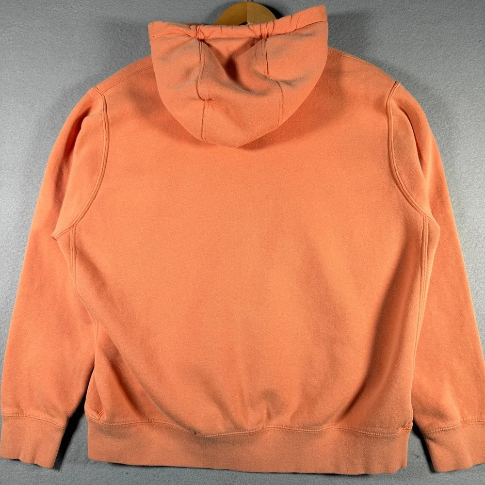 Nike sportswear club